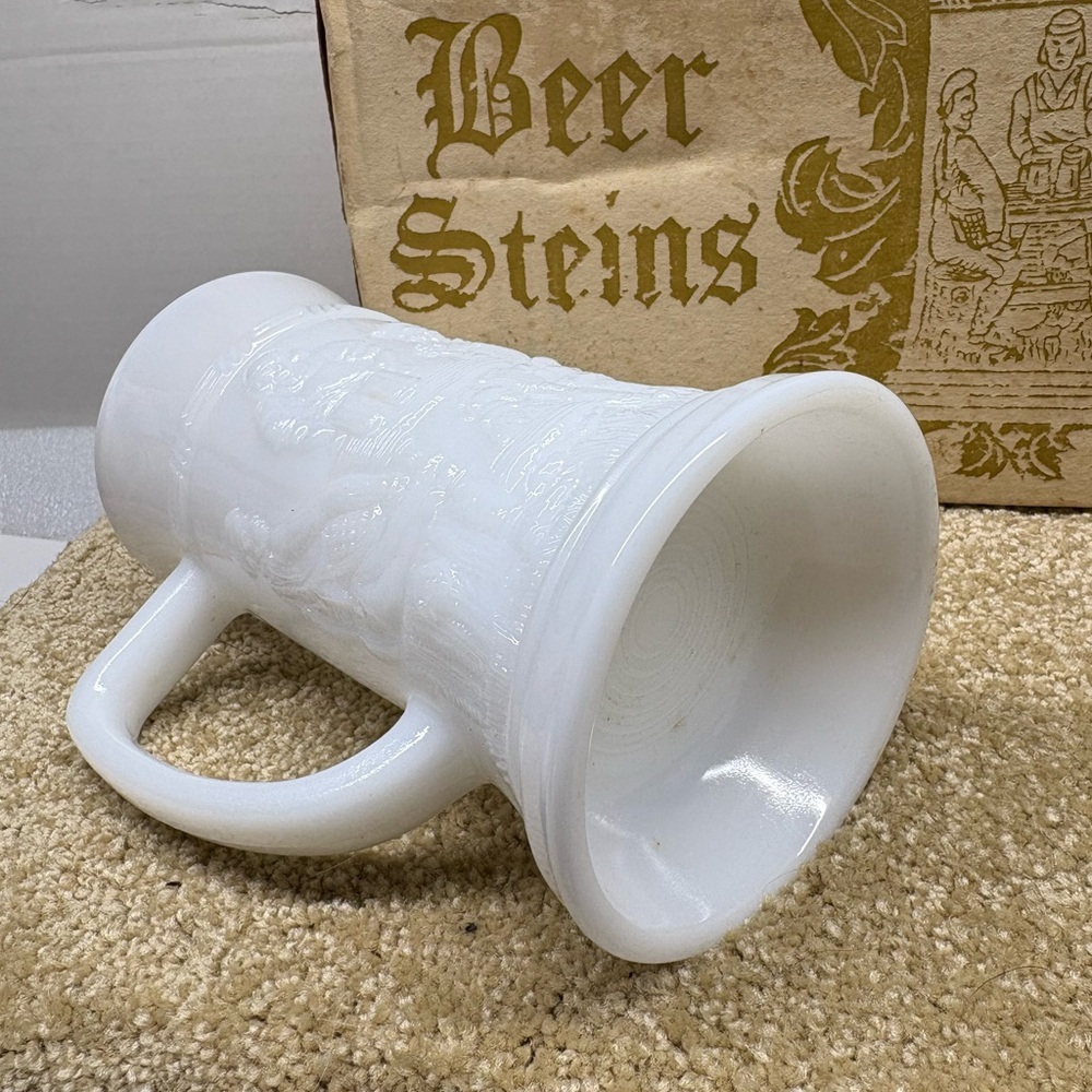 Federal Set Of 4 Milk Glass Beer Steins In Original Box MCM Made In The USA Bar - Picture 4 of 5
